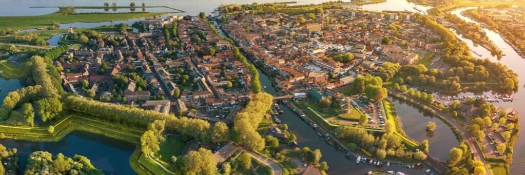 imgi_19_Bedrijfsuitje-in-Gorinchem-Combineer-Werk-en-Plezier-1024×576